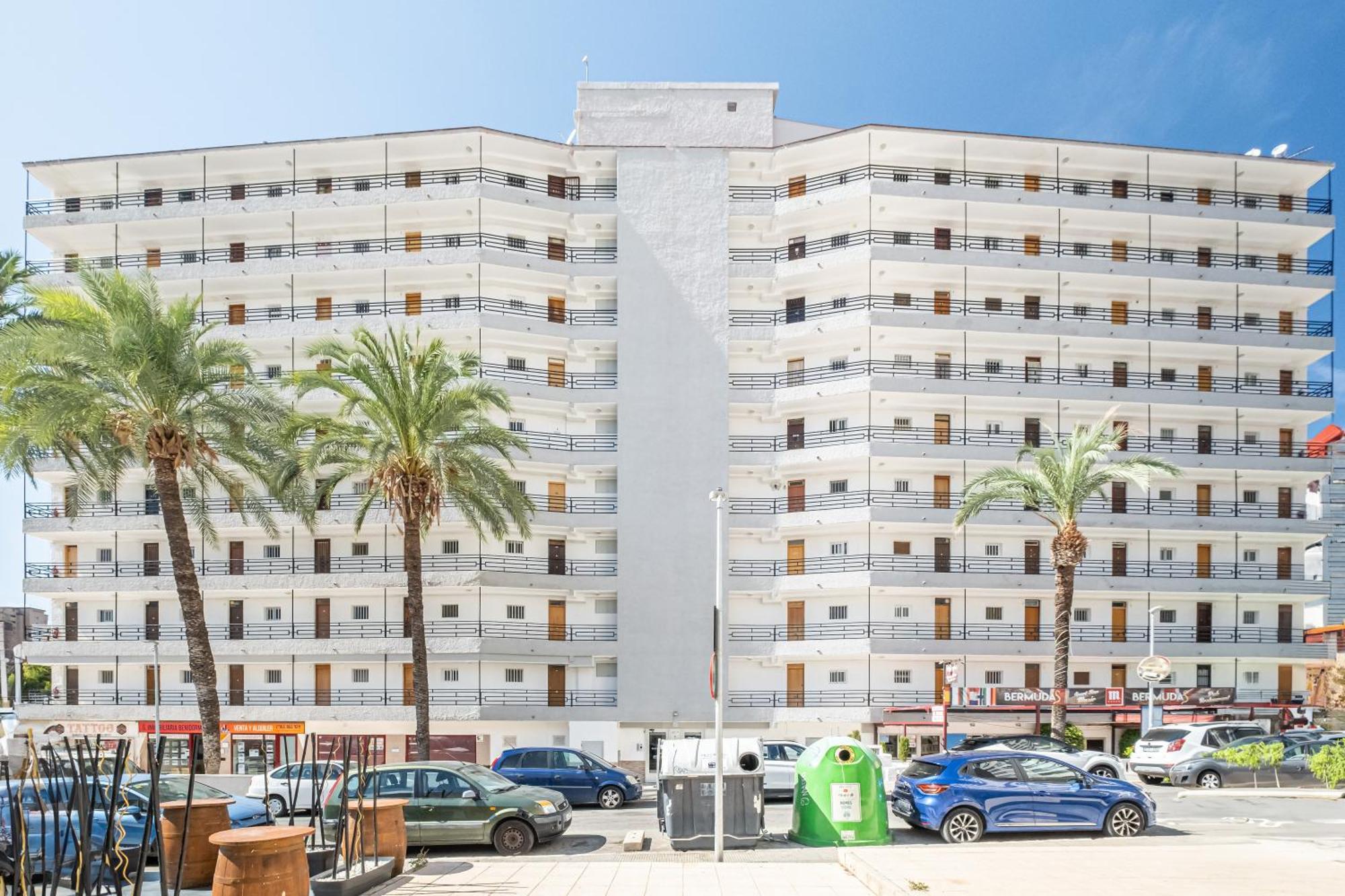 Bermudas 401 Benidorm Exterior foto