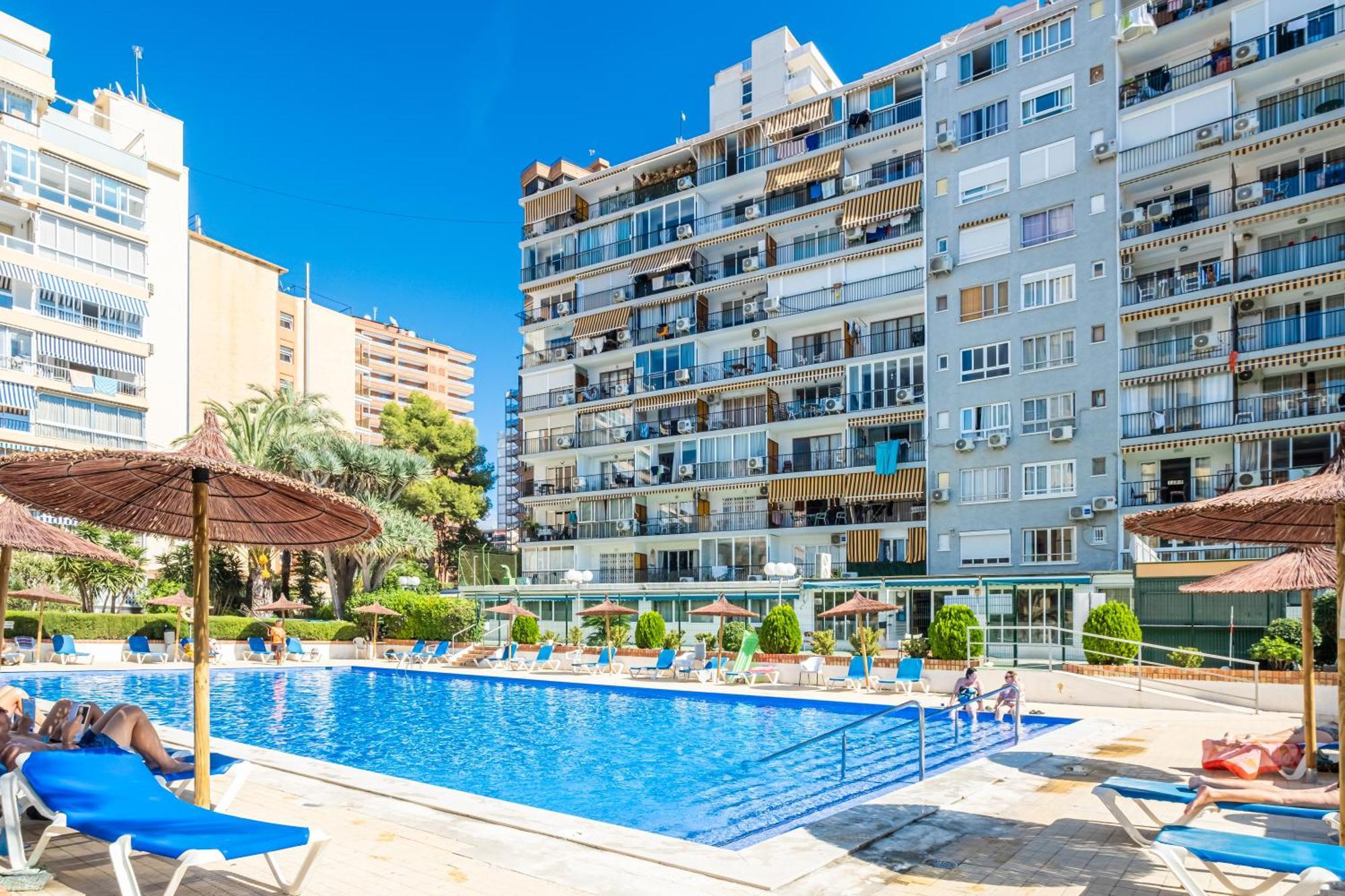 Bermudas 401 Benidorm Exterior foto
